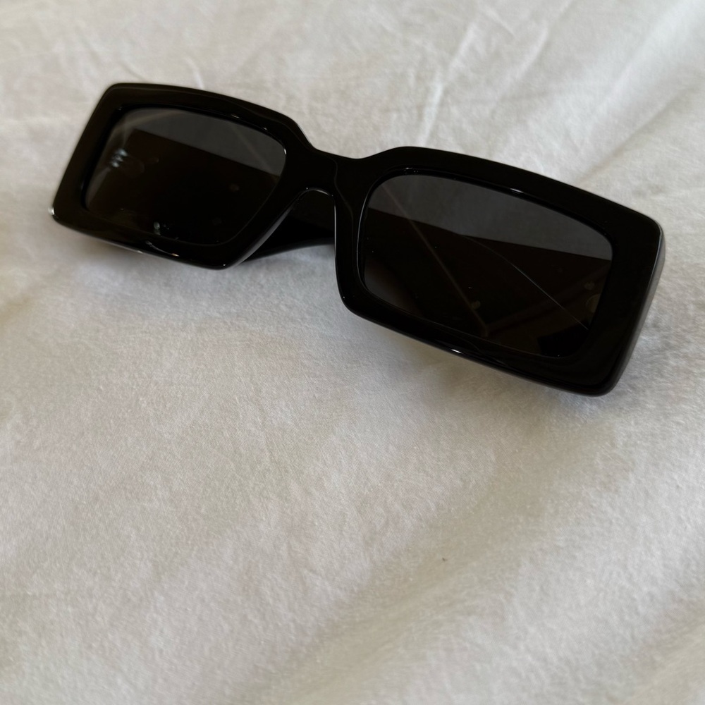 Black Rectangular Dolce & Gabbana X Kim Kardashion Sunglasses